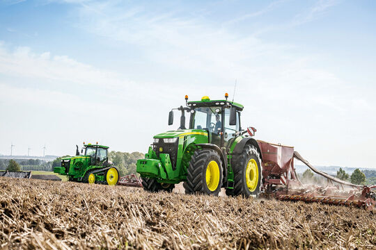 Introducing the game-changer in modern agriculture – the John Deere 8400 Tractor.